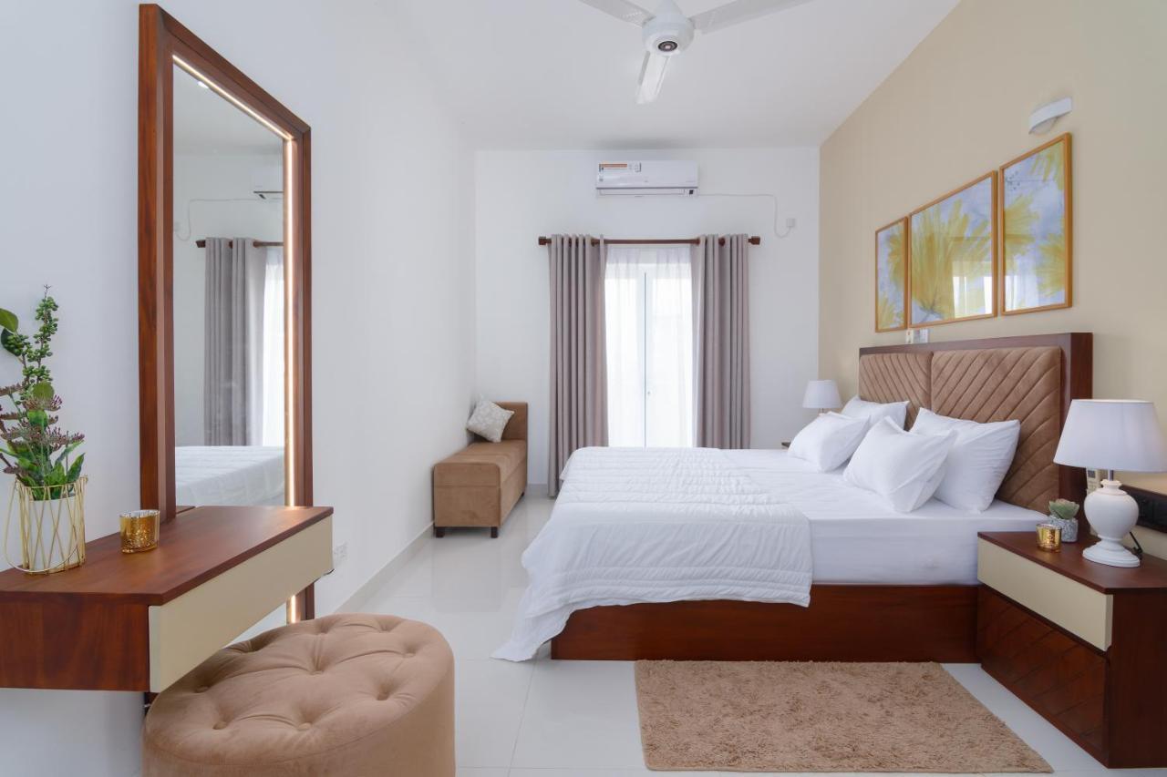Ferienwohnung The Luxury Nest Maharagama Exterior foto