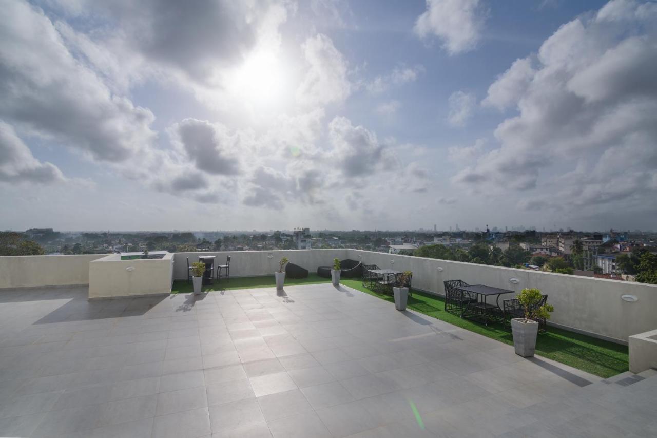 Ferienwohnung The Luxury Nest Maharagama Exterior foto